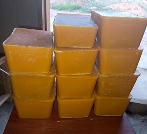 Bulk White Beeswax Sun Bleached Light Colored